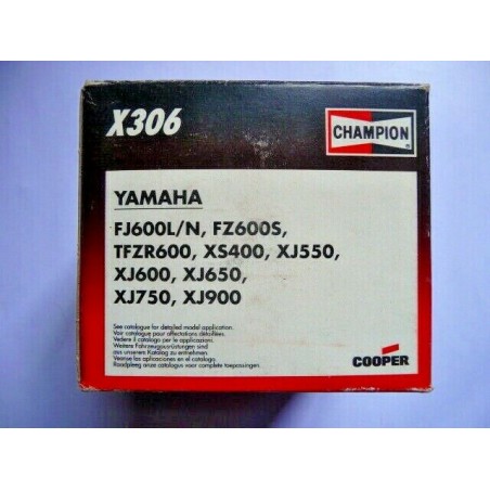 Filtru ulei Champion X306...